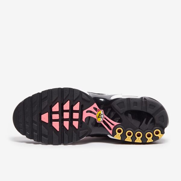 nike tn air max plus shark attack (copy)