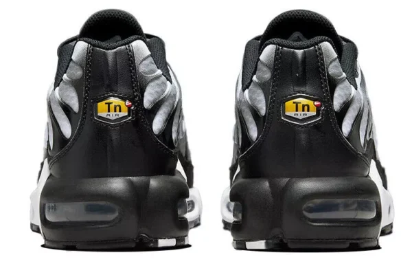 Nike TN Camouflage